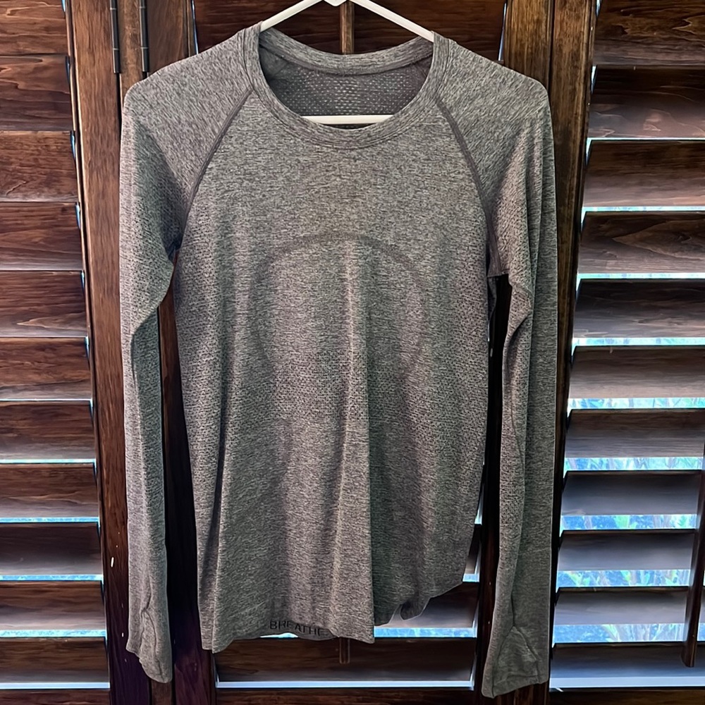 Lululemon Swiftly Tech long sleeve